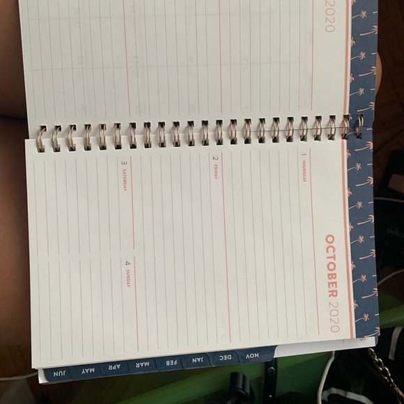 FREE WITH PURCHASE ! Planner organizer 2020-2021 - Picture 4 of 4